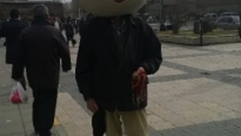 Tespihli Pepe İlgi Odağı Oldu