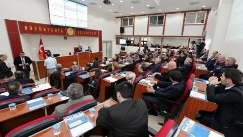 Başkan Toçoğlu “Şehrin Planlamasını Büyükşehir Meclisi Yapar”