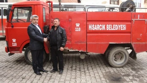 Hisarcık Belediyesi'nden Köye Hibe İtfaiye Aracı