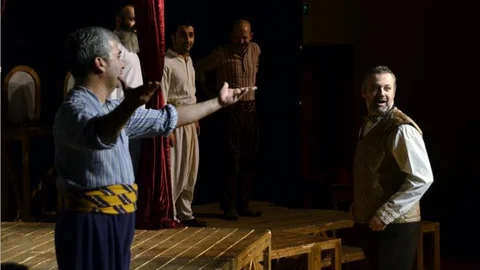 ''İstibdat Kumpanyası'' Bodrum'da sahnelendi