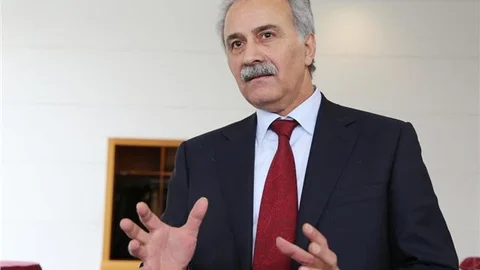 ''Azerbaycan'ı devalüasyon ve enflasyon bekliyor''