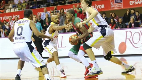 Fenerbahçe Ülker-Pınar Karşıyaka