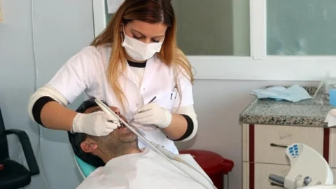 Ağrı'ya İlk Periodontoloji Uzmanı Atandı