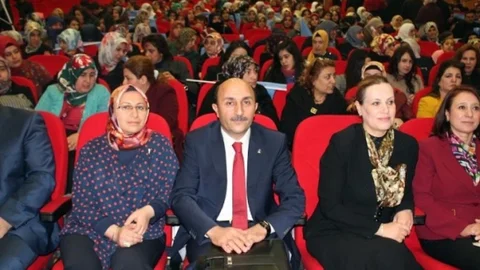 AK Parti Ağrı İl Kadın Kolları 4. Olağan Kongresi