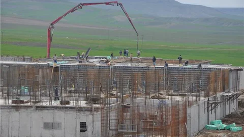 Cezalarını Çekerken Gelir Elde Edecekler