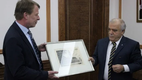 Remscheid Belediyesi Vali Şentürk'ü Ziyaret Etti