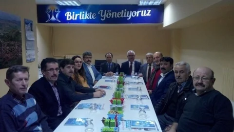 Bozüyük AK Parti İlçe Teşkilatı Kent Konseyi Yöneticilerini Ziyaret Etti