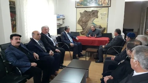 Akın ''Muhtarlarımıza Her Zaman Değer Verdik''