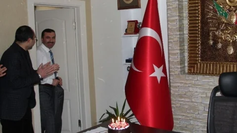 Personelden Başkana Sürpriz
