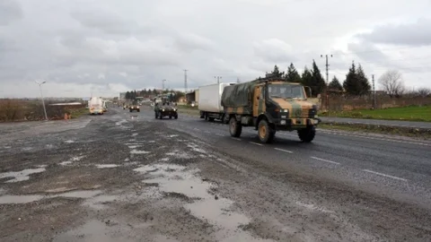 Komandolar Suruç'a Sevk Edildi