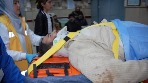 Adıyaman'da 3. Kattan DÜşen İşçi Yaralandı