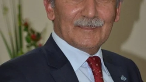 Çetinkaya Milletvekilliği Aday Adaylığı İçin İstifa Etti