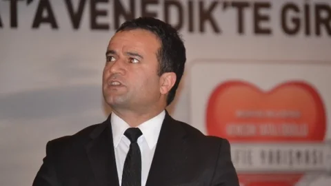 Beşiktaş Belediyesi Aşkın Selfiesini Venedik'le Ödüllendirdi