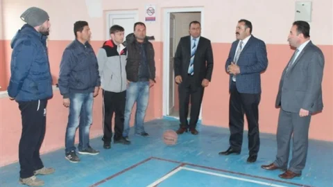 Kısacık Başarı İçin Sporun Tabana Yayılması Gerekir