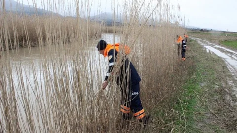 Nehirde Kaybolan Üsteğmenden Hala İz Yok