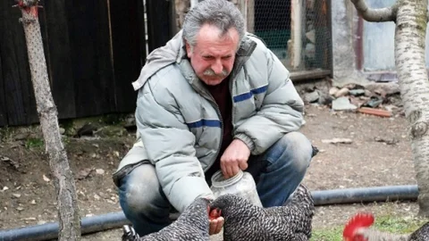 Cenazede Hakkını Helal Etmeyen Bice Milletvekili Aday Adayı