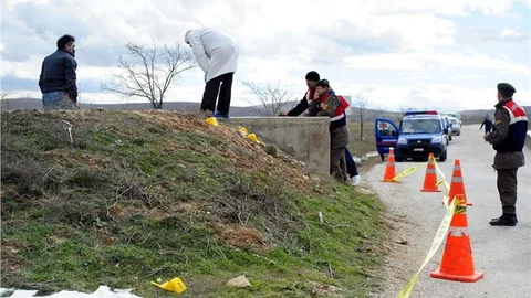 Konya'da yanmış erkek cesedi bulundu
