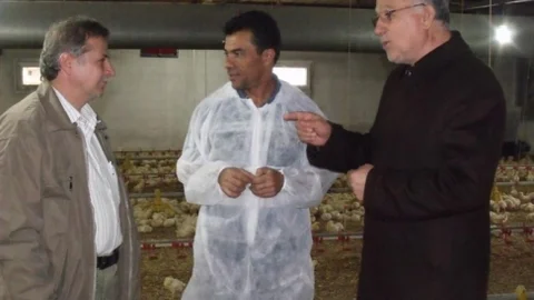 Birlik Başkanı Aktaş'tan Tavuk Üretim Çiftliklerine Denetim