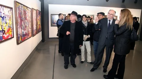 Renklerin Dansını Keşfedin