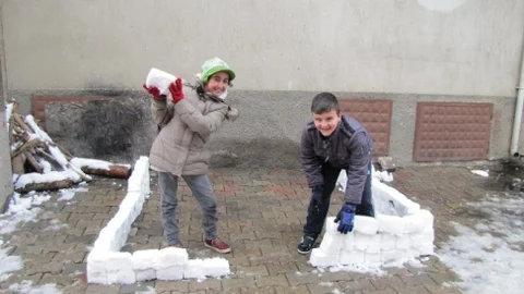 Okulların Kar Tatili Çocukları Sevindirdi