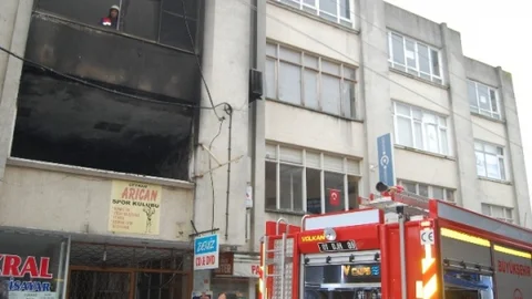 Nakliyat Şirketinde Yangın