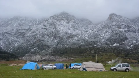 Çadırda Kalan Mültecilere Yardım Yapıldı