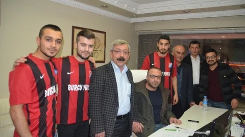 Tosya Gennçlik Spor Transfer Harekatına Başladı