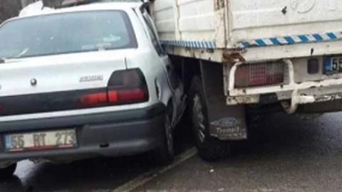 Çarşamba'da Trafik Kazası 2 Yaralı