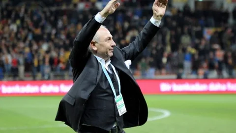 Kayserispor Taraftarından Sevgi Gösterisi