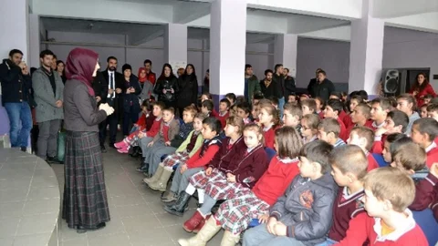 Gümüşhaneli Üniversite Öğrencilerinden Örnek Davranış