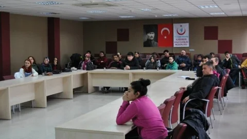 Karaman'da Antrenör Ve Liderlere Madde Bağımlılığı Eğitimi