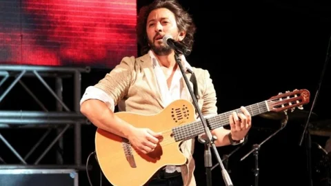 Bursa'da 14 Şubat'ta Ünlüler Geçidi