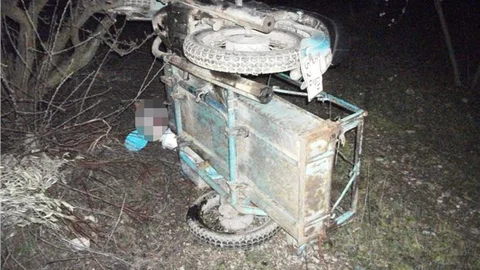 Manisa'da motosikletten düşen sürücü öldü