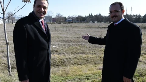 Cahan “Okulların Taşınmasında Bir Aşama Daha Geçildi”