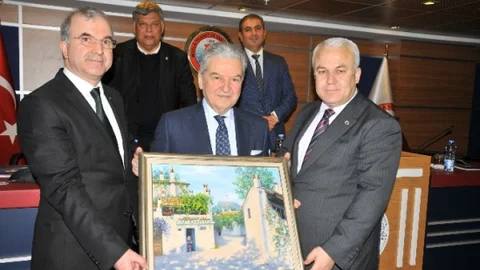 Demirtaş'tan Muğlalı İş Adamı Hemşerilerine Tavsiyeler