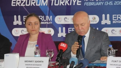 Erzurum'da “Kısa Kulvar Sürat Pateni Dünya Kupası” Yarışları Heyecanı