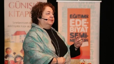 Nilüfer'de Edebiyat Günü Semineri Düzenlendi