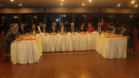 Cumhuriyet Başsavcısı Özbakır'a Veda Yemeği