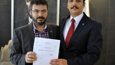 Hüseyin Turgut Aday Adaylığı Başvurusunu Yaptı