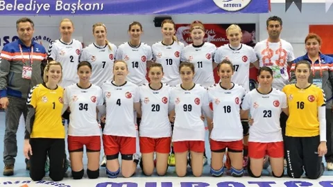 Muratpaşa Belediyespor Tur Peşinde