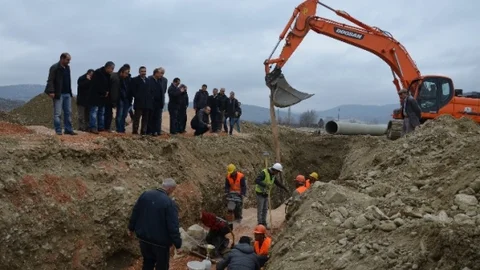 Korkuteli'nde Az Su İle Çok Tarım Arazisi Sulanacak