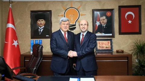 Karaosmanoğlu'ndan Ceyhan'a Hayırlı Olsun Ziyareti