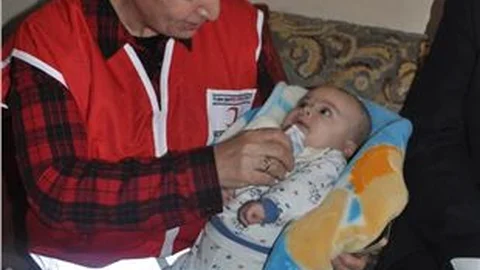 Suriyeli sığınmacılara gıda ve giyim yardımı