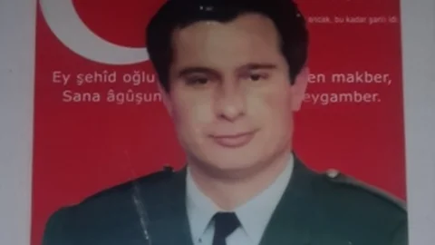 Şehit Annesi Saadet Aksoy'a Gözyaşlarıyla Veda