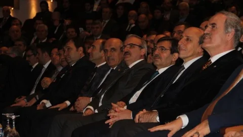 Çevre Ve Şehircilik Bakanı İdris Güllüce