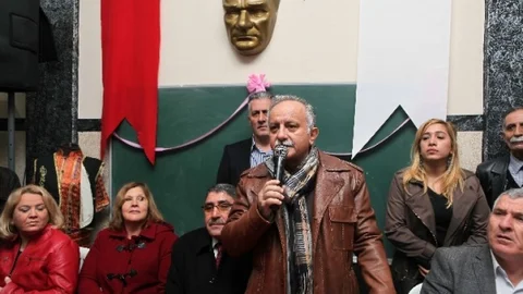 Bayraklı'da Semt Merkezi Hizmete Girdi