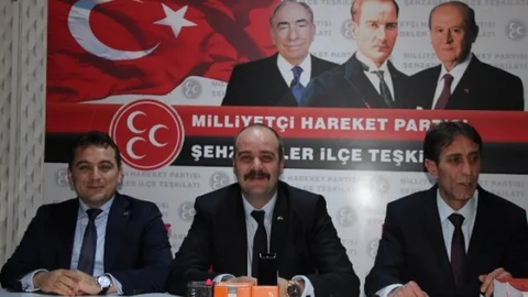 MHP'li Aday Adayı Eryılmaz'dan Şehzadeler İlçe Teşkilatına Ziyaret