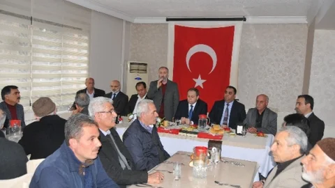 Tarsus'ta Barış Yemeği