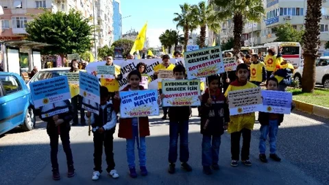 Eğitim-Sen'den 500 Kişilik Eğitim Yürüyüşü