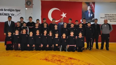 Hedefleri Minderde Destan Yazmak